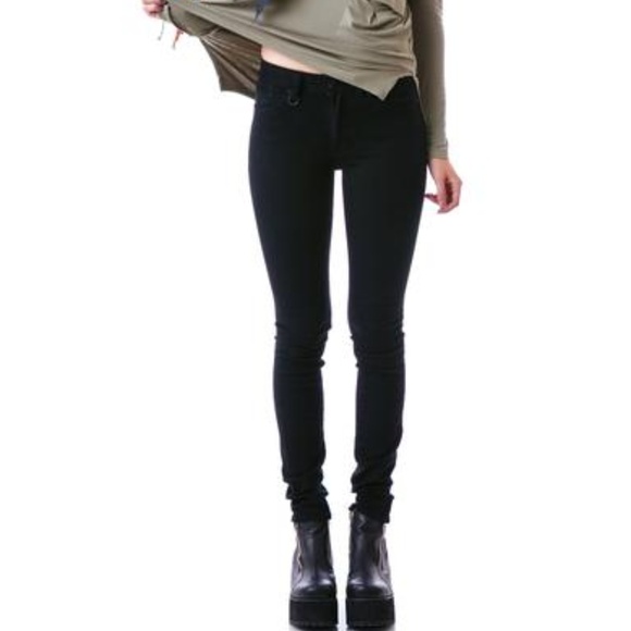 Neuw Denim - Neuw Vintage Skinny Jeans